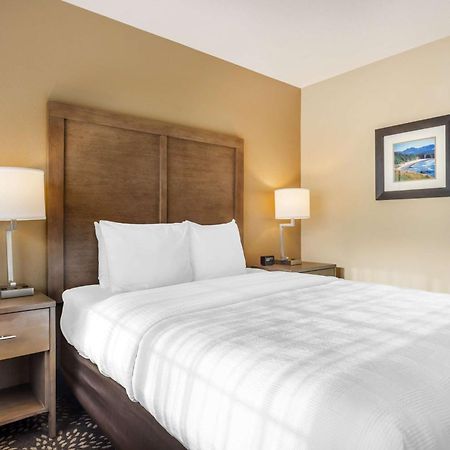 Best Western Columbia River Waterfront Hotel Astoria Ngoại thất bức ảnh
