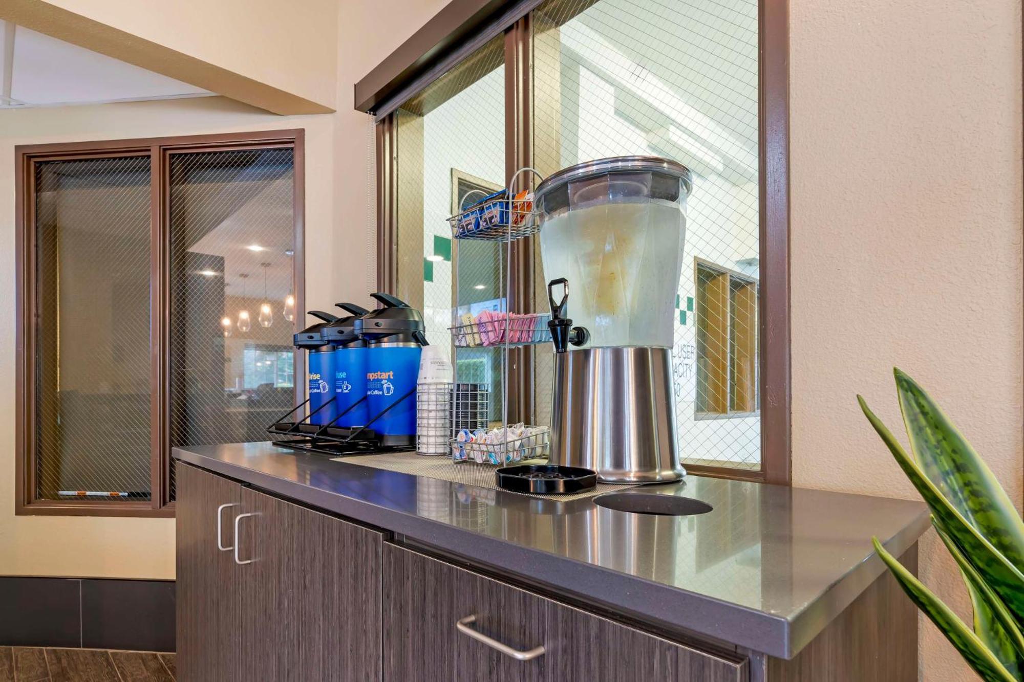 Best Western Columbia River Waterfront Hotel Astoria Ngoại thất bức ảnh