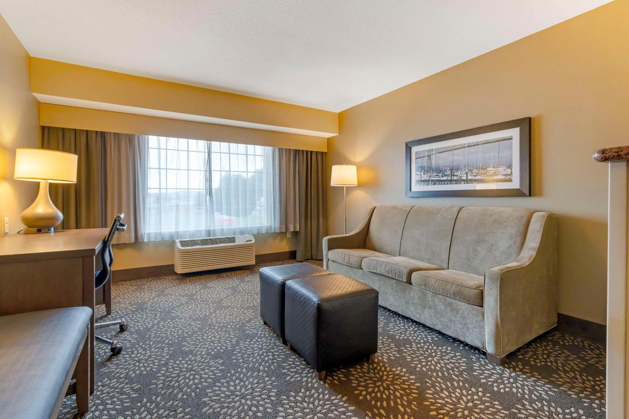 Best Western Columbia River Waterfront Hotel Astoria Ngoại thất bức ảnh